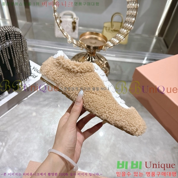 ���� �̿�̿� ����Ŀ�� 27MU902300-4