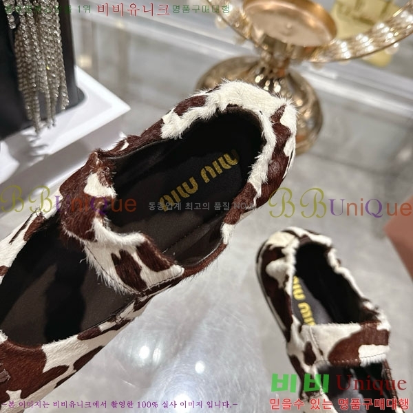 ���� �̿�̿� �÷����� 28MU902304-2