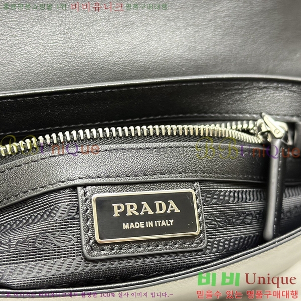 #����� ���� ���ǾƳ� ���� ũ�ν��ٵ�� 2VD059-1002