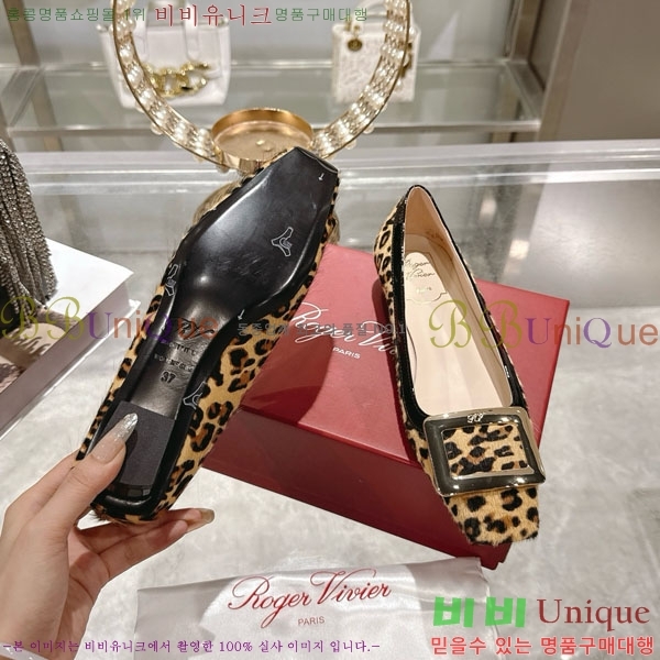 ������� �÷����� 30RV725727