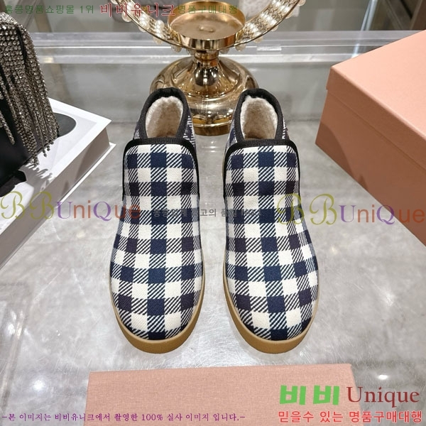 ���� �̿�̿� ���� 32MU902385-1