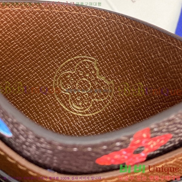 #���̺��� ���� ī��Ȧ�� M28284-101