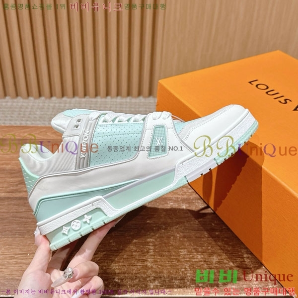 �������� LV Ʈ���̳� ����Ŀ�� LV5116602-10