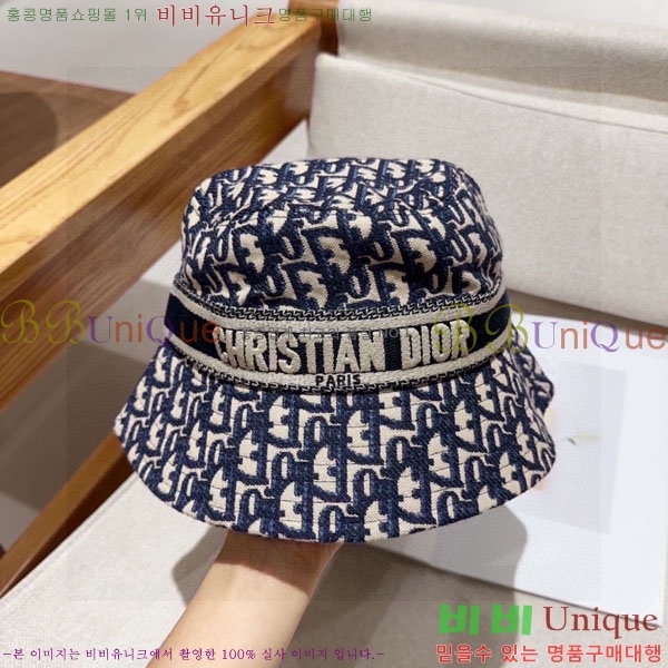 ��* ���� DR28429-4