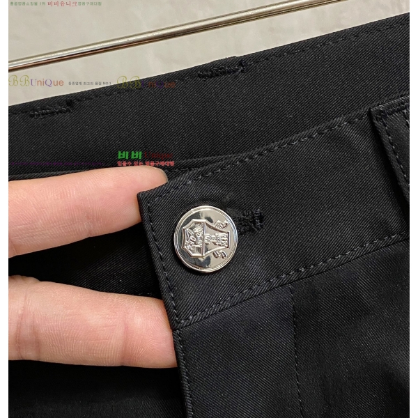 ���� ���ڷ� ��ġ�ڸ� ���� BC437257-1