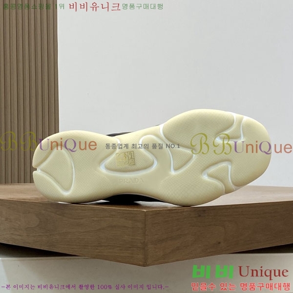 ���� ����� ����Ŀ�� P5590466-1