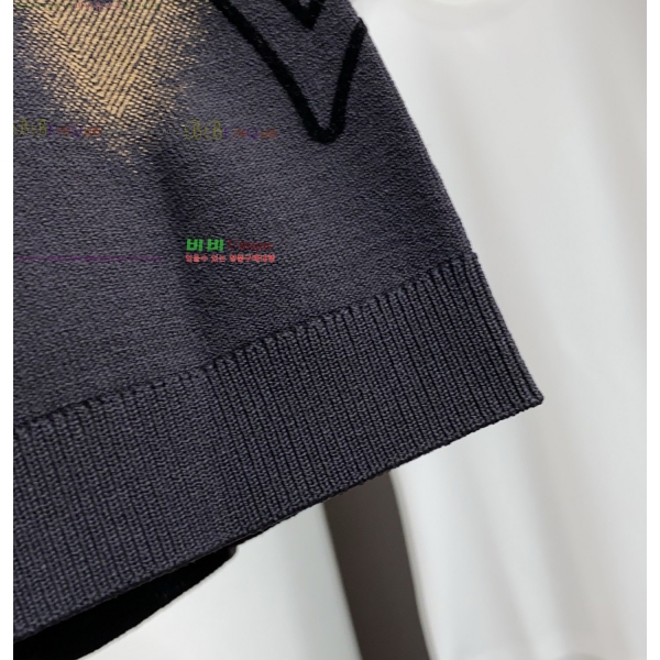 ���� ���̺��� ���� Ƽ���� LV621592-1