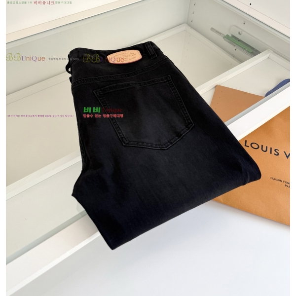 ���� ���̺��� û���� LV241463