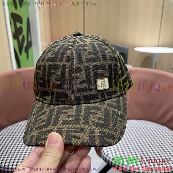 ��* ���� F1534667-4