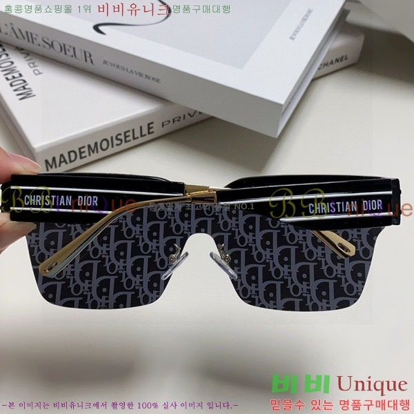 ��* ���۶� D90702-2