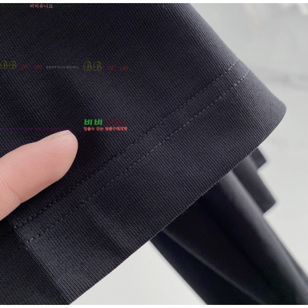 ���� ������ü ���� Ƽ���� VS937548-2