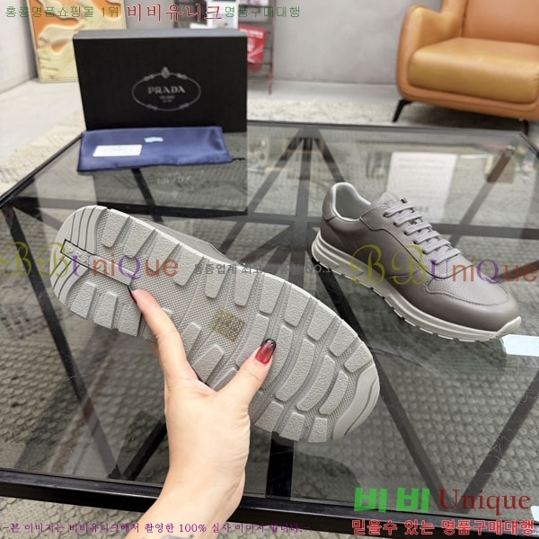 ���� ����� ����Ŀ�� OPA525513-7