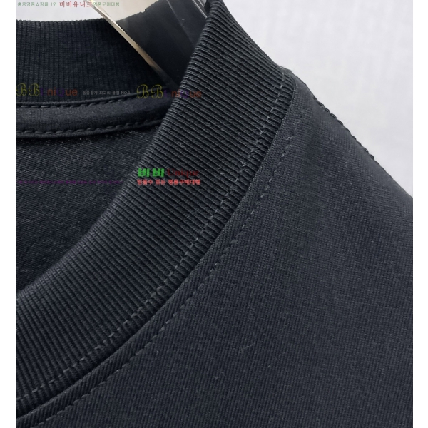 ���� ũ������ ���� Ƽ���� CH812473-4